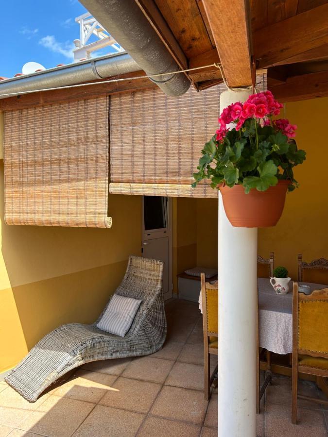Zio Nino Apartment Sutomiscica Екстериор снимка