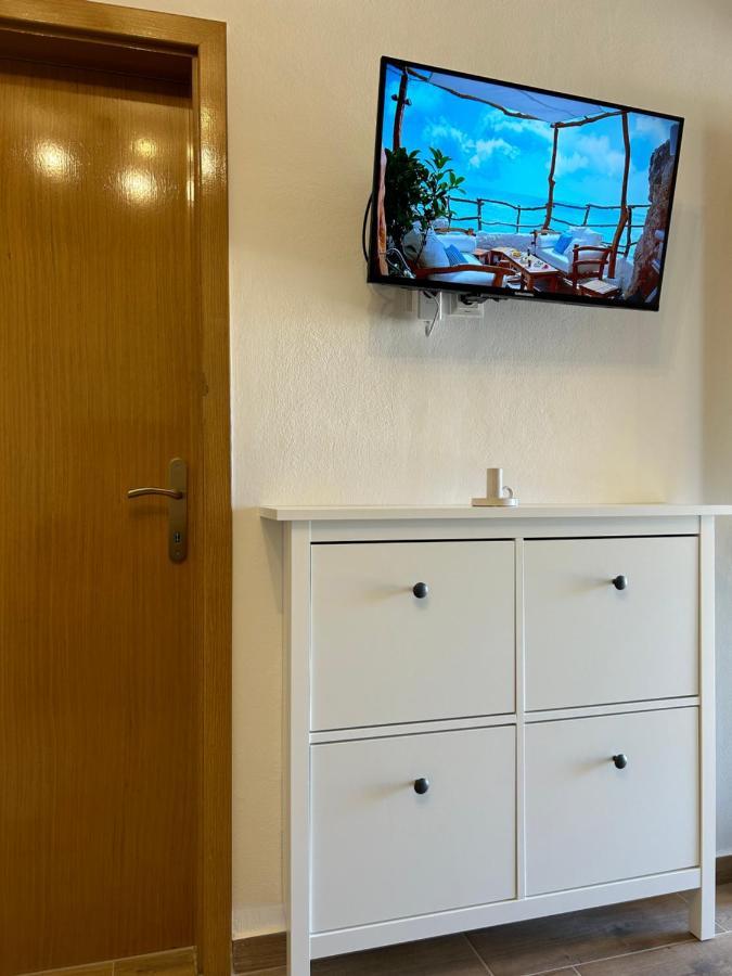 Zio Nino Apartment Sutomiscica Екстериор снимка