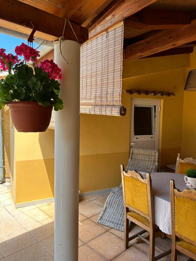 Zio Nino Apartment Sutomiscica Екстериор снимка